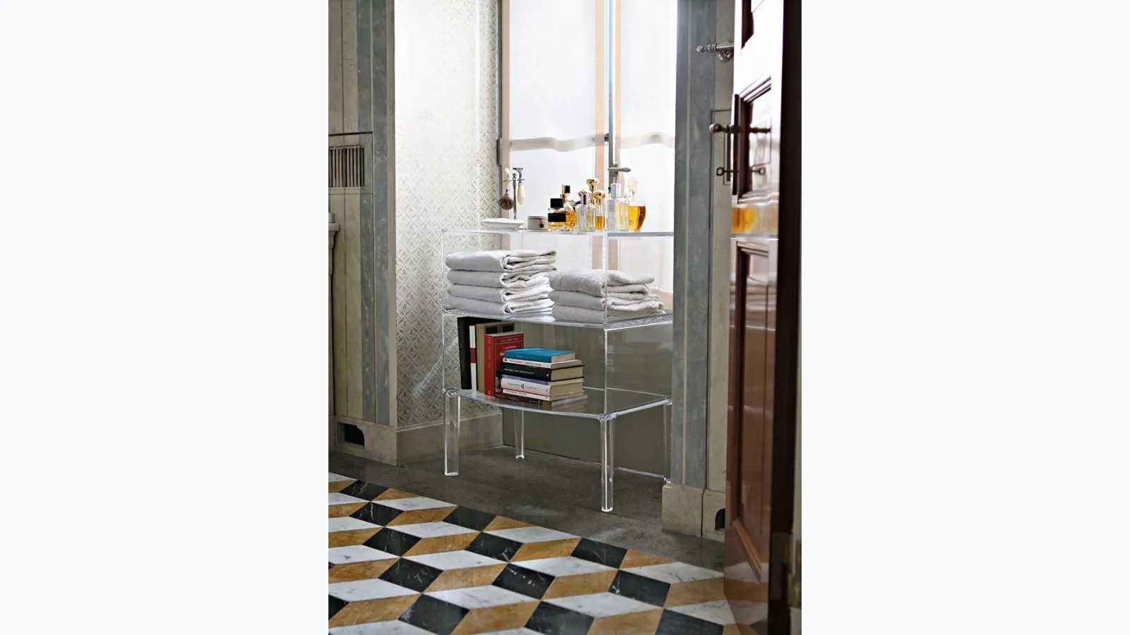 Mobile contenitore Ghost Buster di Kartell