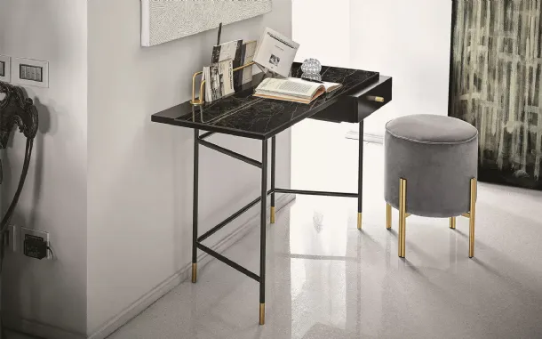 Scrittoio Vanity con top in marmo, cassetto in legno laccato e struttura in acciaio di Bontempi