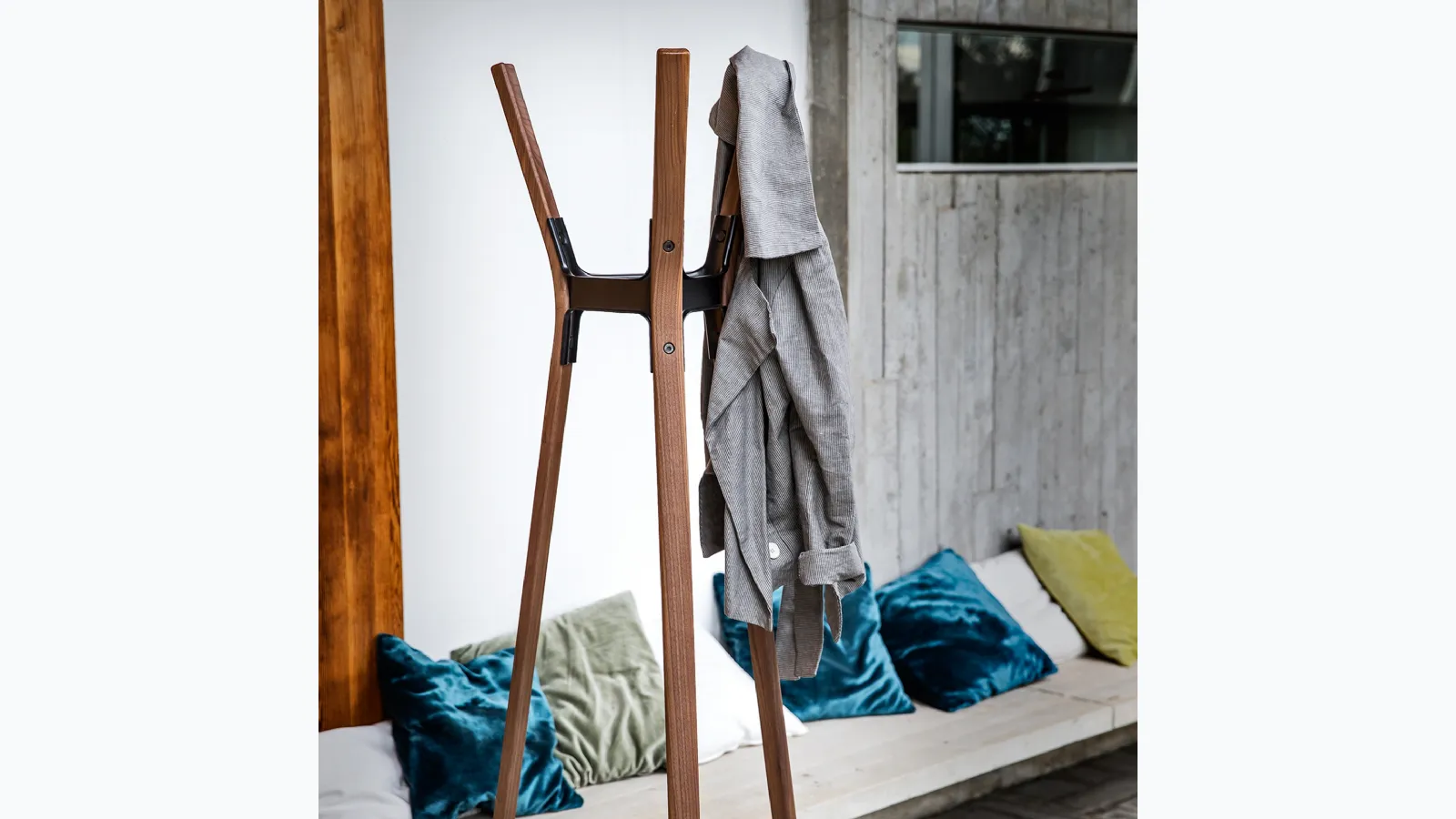 Appendiabiti Steelwood Coat Stand di Magis