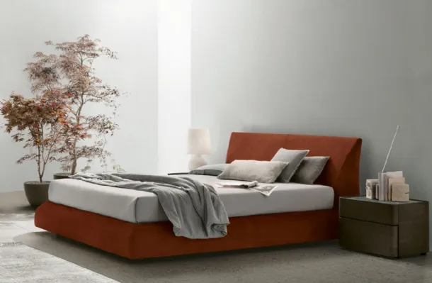 Letto con box contenitore Eros in pelle nabuk di Tomasella