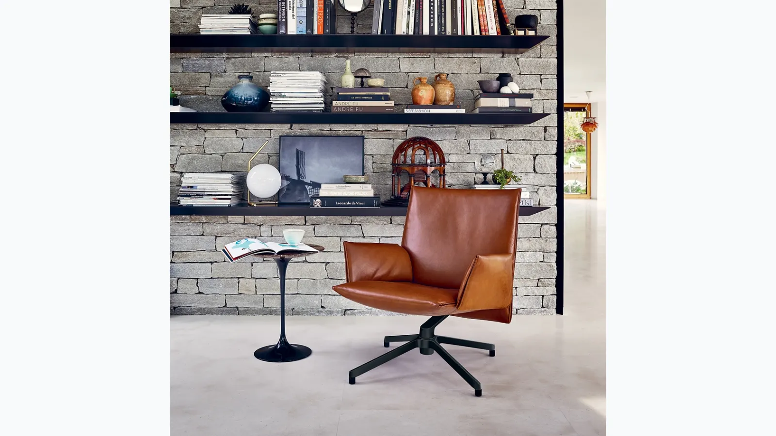 Poltroncina in pelle Pilot Chair di Knoll