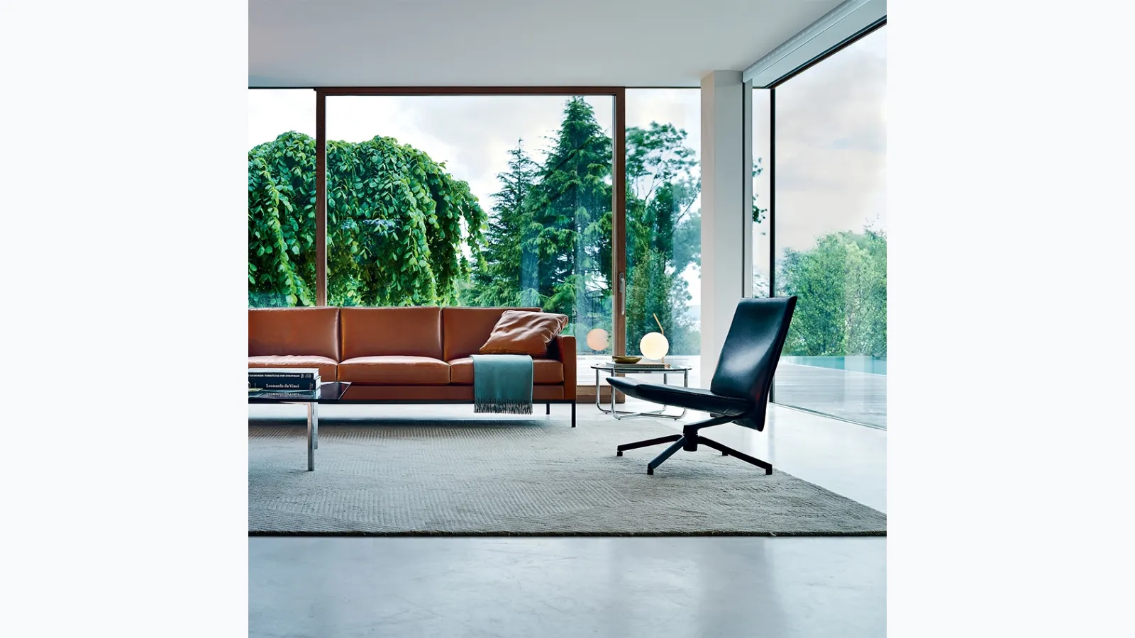 Poltroncina in pelle con schienale alto Pilot Chair di Knoll