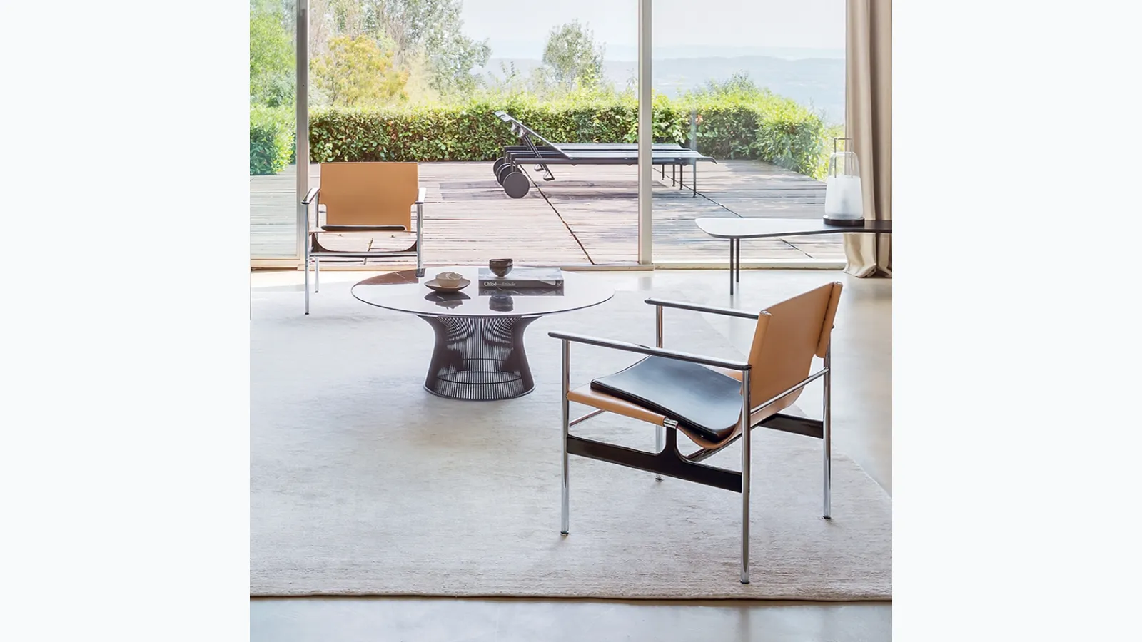 Poltroncina in pelle e metallo Pollock Arm Chair di Knoll