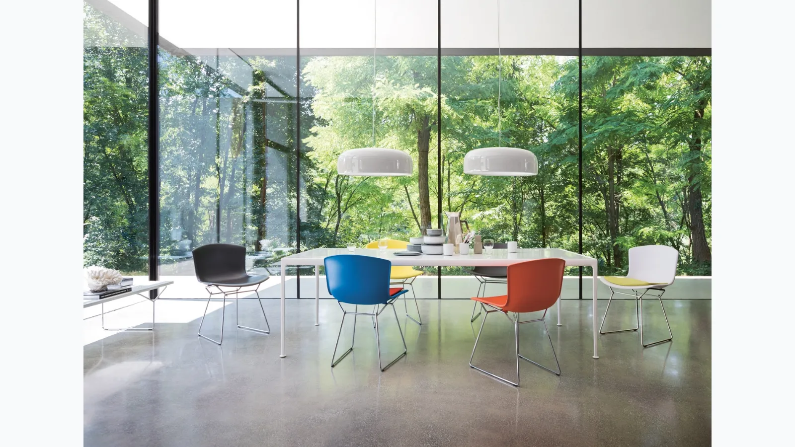 Sedia Bertoia Molded Shell Side Chair di Knoll