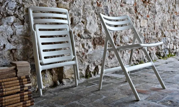 Sedia pieghevole in polipropilene Folding Air-Chair di Magis