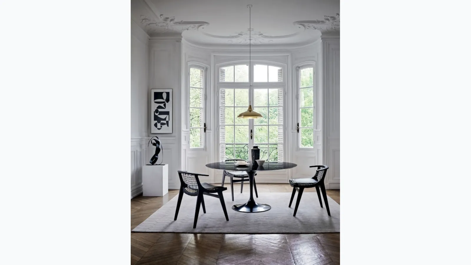 Sedia Klismos® Dining Armchair di Knoll