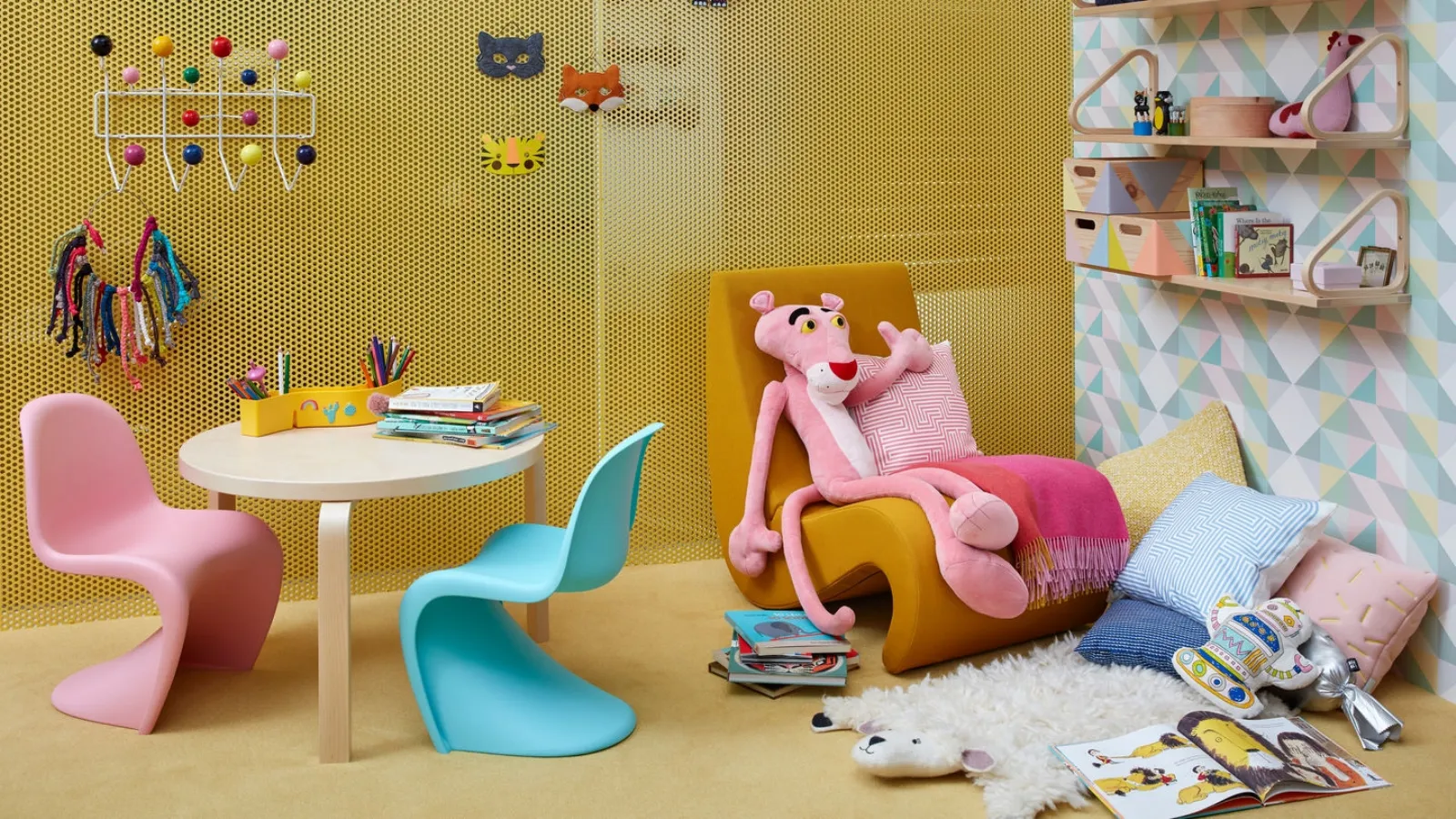 Sedia di design per bambini in polipropilene Panton Junior di Vitra