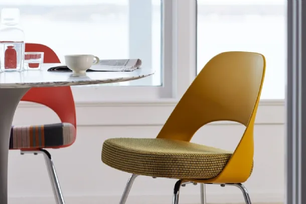 Sedia Saarinen Executive Chair Plastic di Knoll