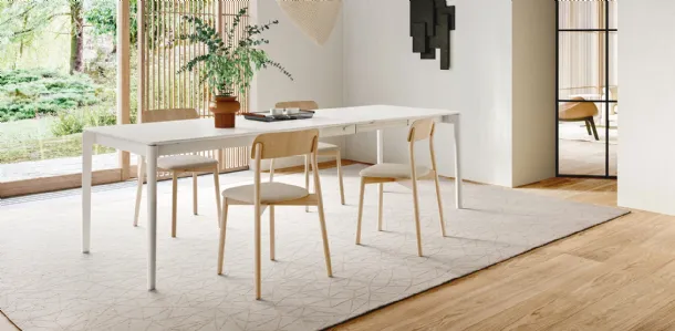 Tavolo minimal allungabile in legno Nordic di Calligaris