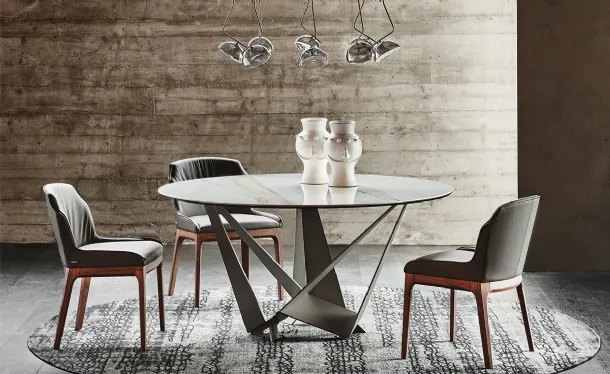 Tavolo rotondo in ceramica con base in acciaio Skorpio Keramic Round di Cattelan Italia