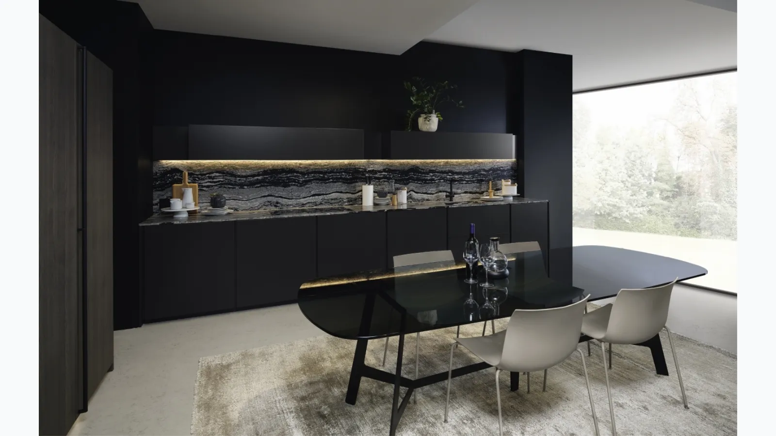 Cucina Design lineare in laccato antracite con top e alzata in marmo Altea 02 di Maistri