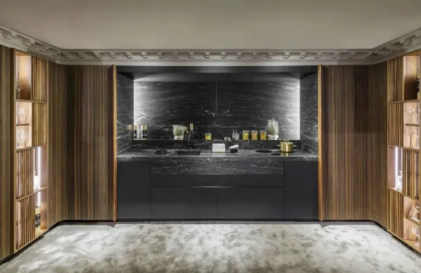 Cucina Design lineare in Fenix Nero e Granito Swing di Scic