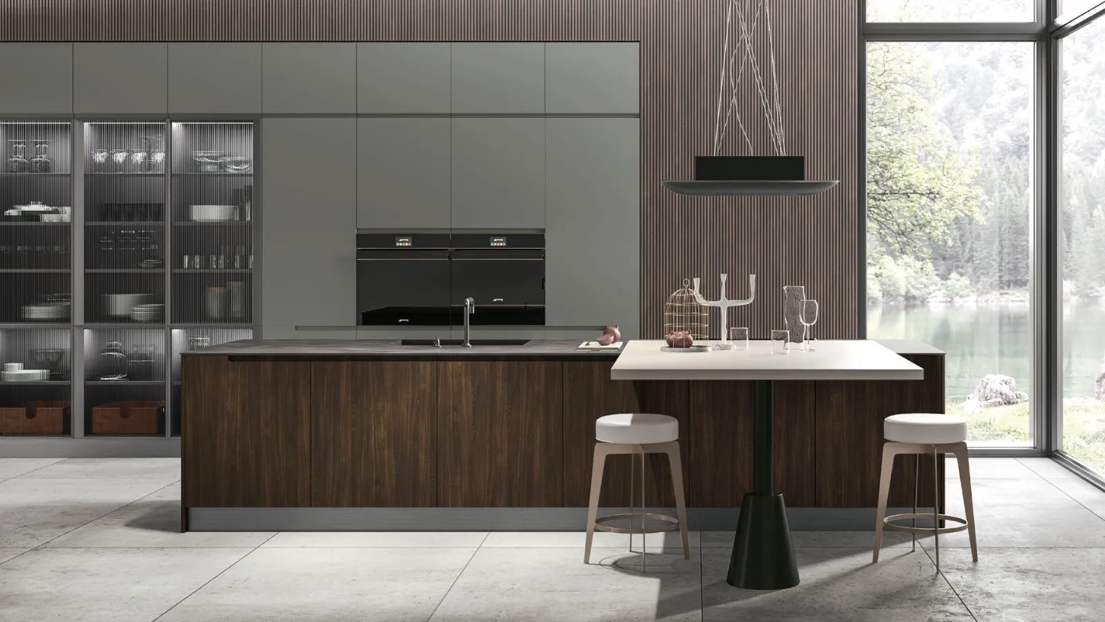 Cucina Moderna con isola Karma v08 in Termo Strutturato Rovere Corteccia e colonne in laccato opaco Timo di Stosa