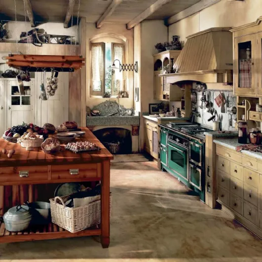 Cucina Shabby Chic con isola Incontrada di Marchi