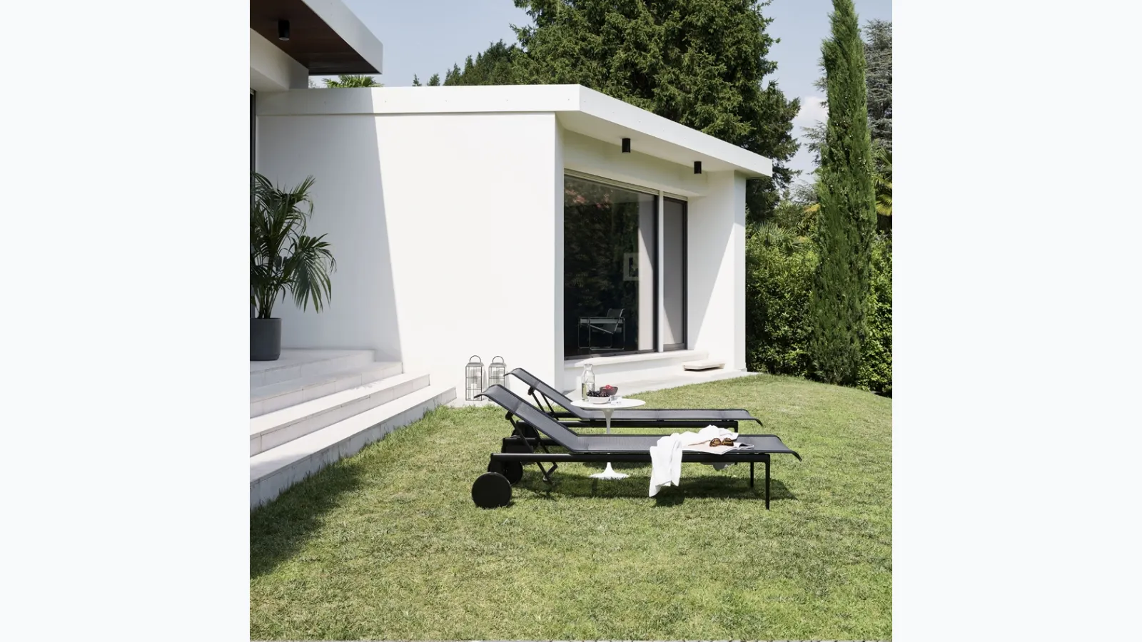 Lettino da giardino 1966 Adjustable Chaise Lounge di Knoll